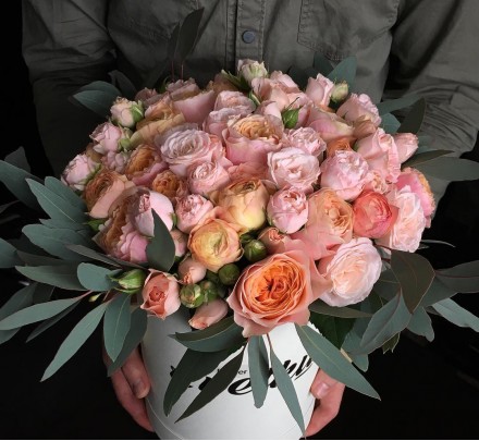 Flowers in box №34 - peony roses, ranunculus